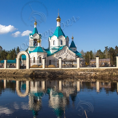 Храм в честь святителя Николая Чудотворца в городе Гусь-Хрустальном